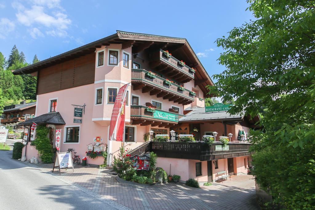 Landgasthof Neuwirt لوفر المظهر الخارجي الصورة